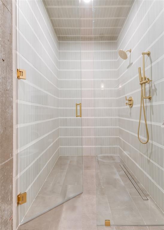 Residences - Residential