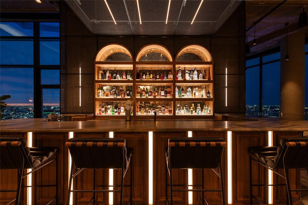 Residences - Residential