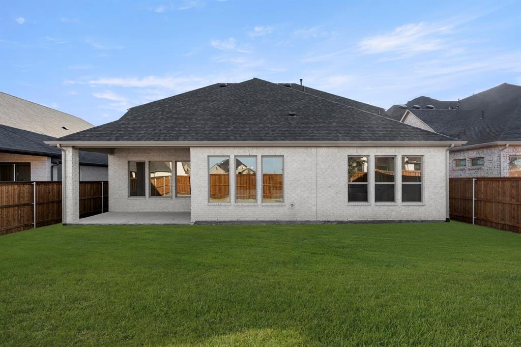 Trinity Falls 60 - Residential