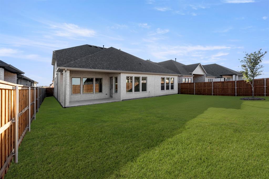 Trinity Falls 60 - Residential