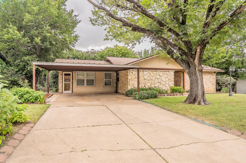 804 N Ector Drive