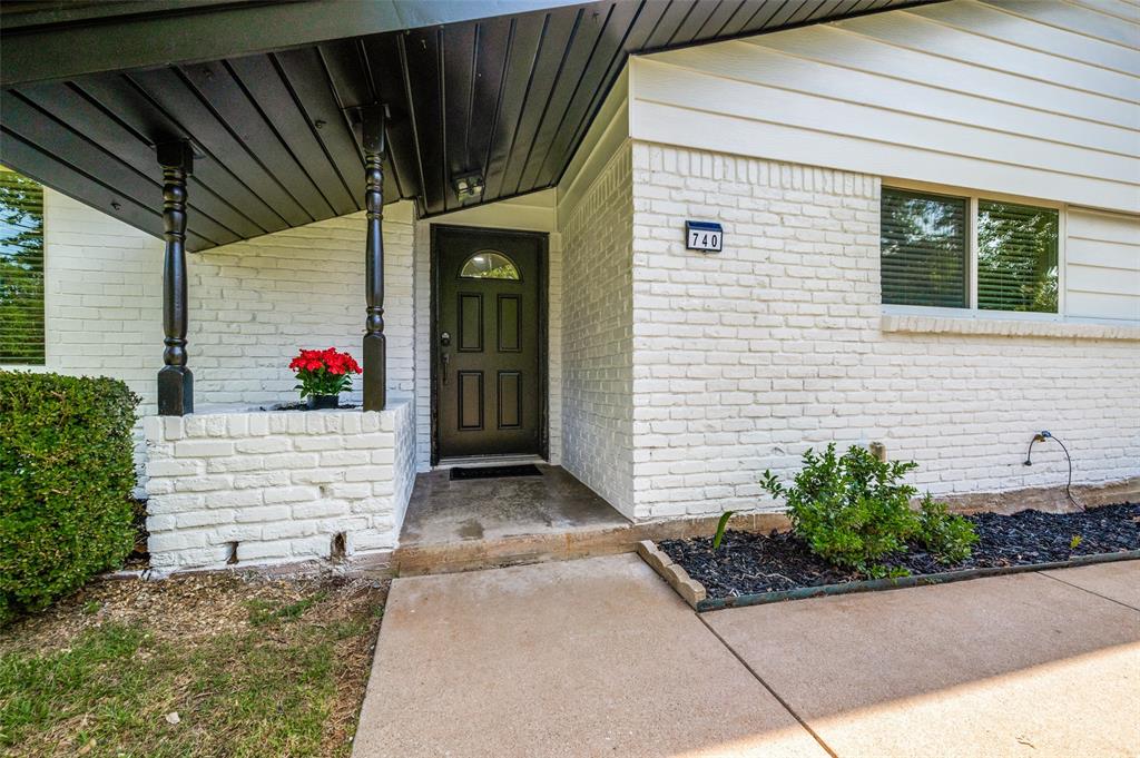 740 Bedford