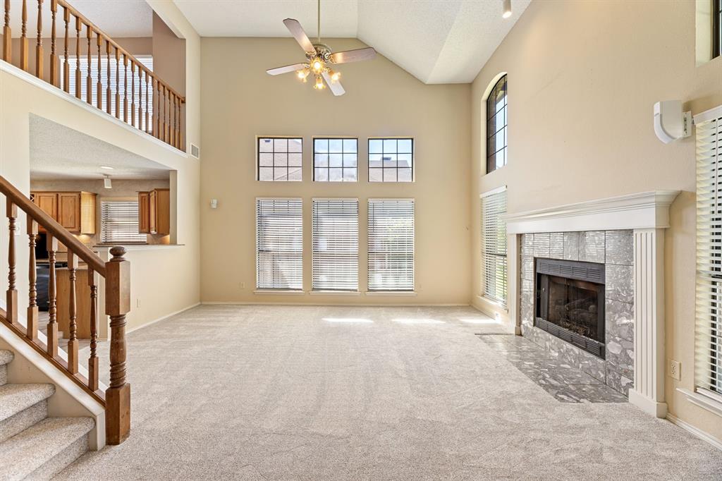 809 Ashford Drive