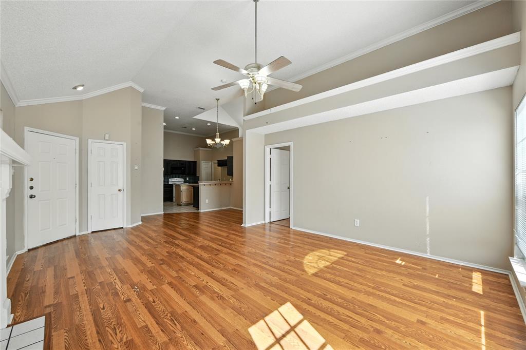 2119 Amherst Drive