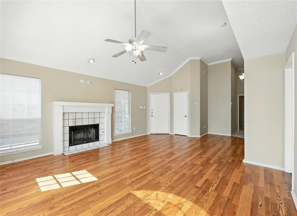 2119 Amherst Drive