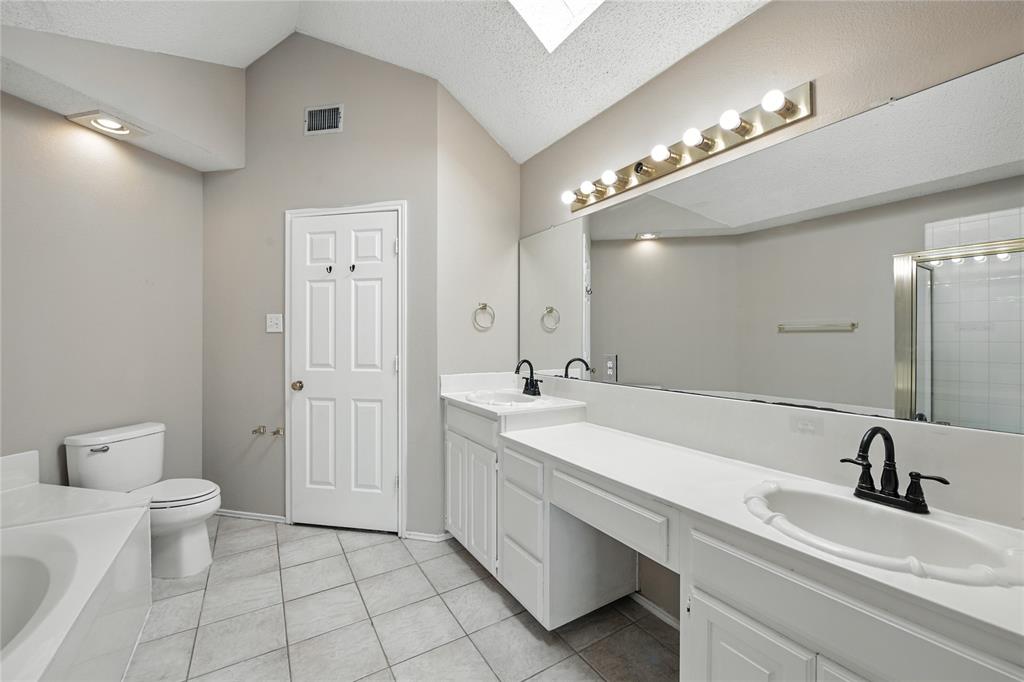 Lewisville, Texas 75067, United States, 3 Bedrooms Bedrooms, ,2 BathroomsBathrooms,Residential,Active,192282