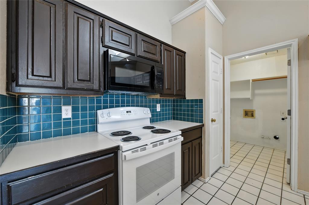 Lewisville, Texas 75067, United States, 3 Bedrooms Bedrooms, ,2 BathroomsBathrooms,Residential,Active,192282