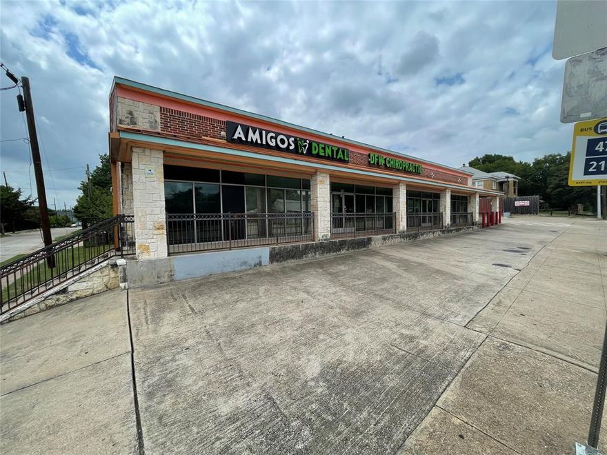 Seller offering buyer concessions on this freestanding building with a total of 6204sf on.37 acre, corner lot with 20+ parking spaces.  4300sf of finished out Medical Office reconstructed in 2015, offers 2nd Generation Dental office & Chiropractic Office with multiple treatment room, private offices, labs, break rooms and 4 restrooms. Eligible for an SBA Healthcare Loan (upon approval). Ideal visibility and location adjacent to trendy Bishop Arts District, Jefferson St. District and to the highly desirable residential neighborhoods of Winnetka Heights, Kessler, Wynnewood, Elmwood and Lake Cliff.  *Some dental equipment available separately.  *Over 2000sf of raw unfinished space perfect to generate additional income.
