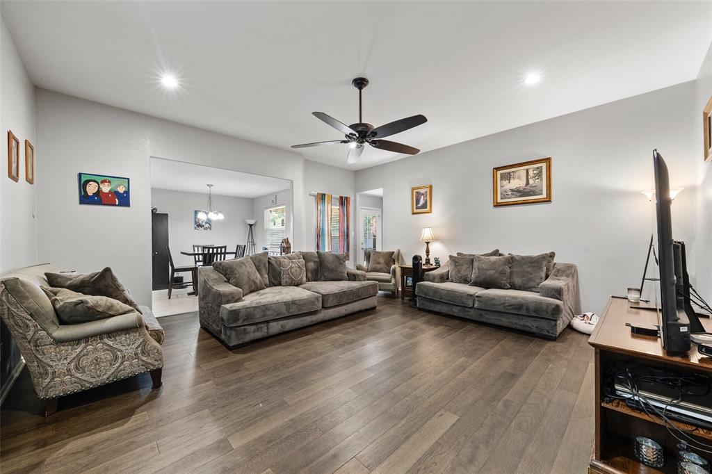 620 Apple Cross Court