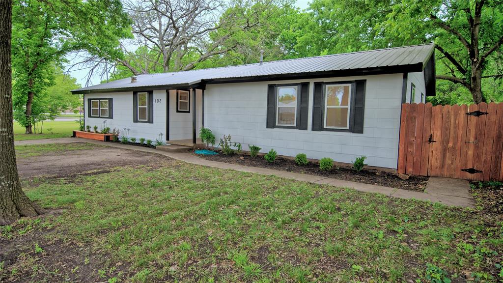 Alexander Kitchen Surv Abs #40 - Residential