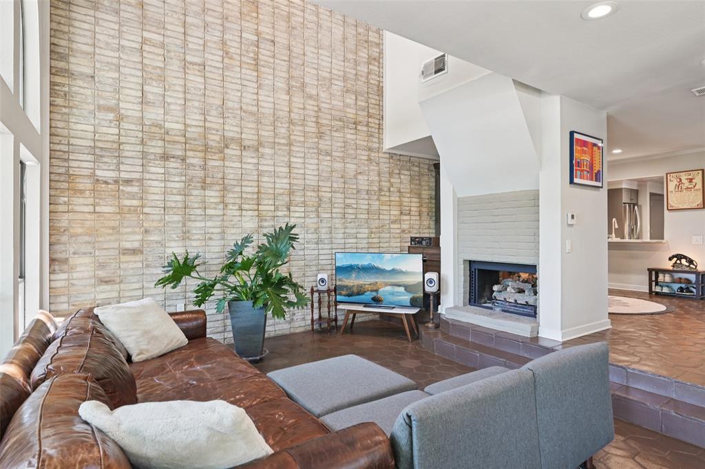 3801 Gilbert Condominium - Residential