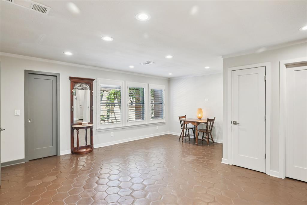 3801 Gilbert Condominium - Residential