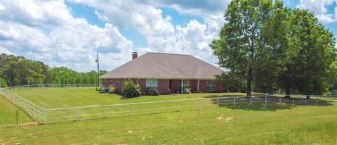 2085 Highway 155 Linden TX 75563