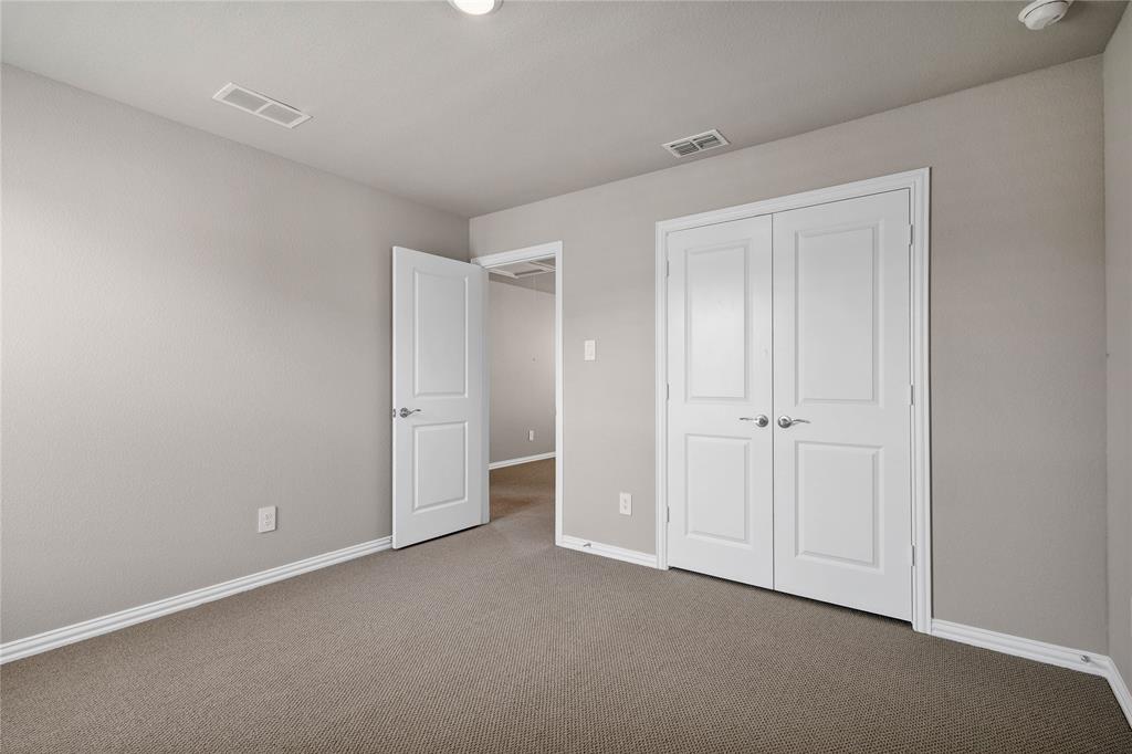 Simpsons Crossing - Residential Lease