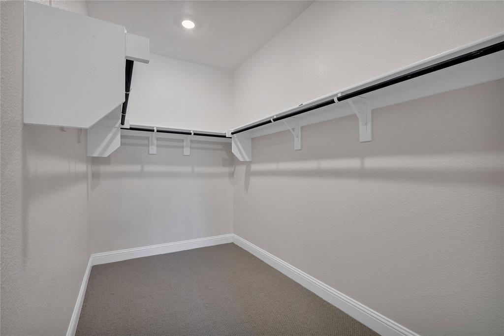 Simpsons Crossing - Residential Lease