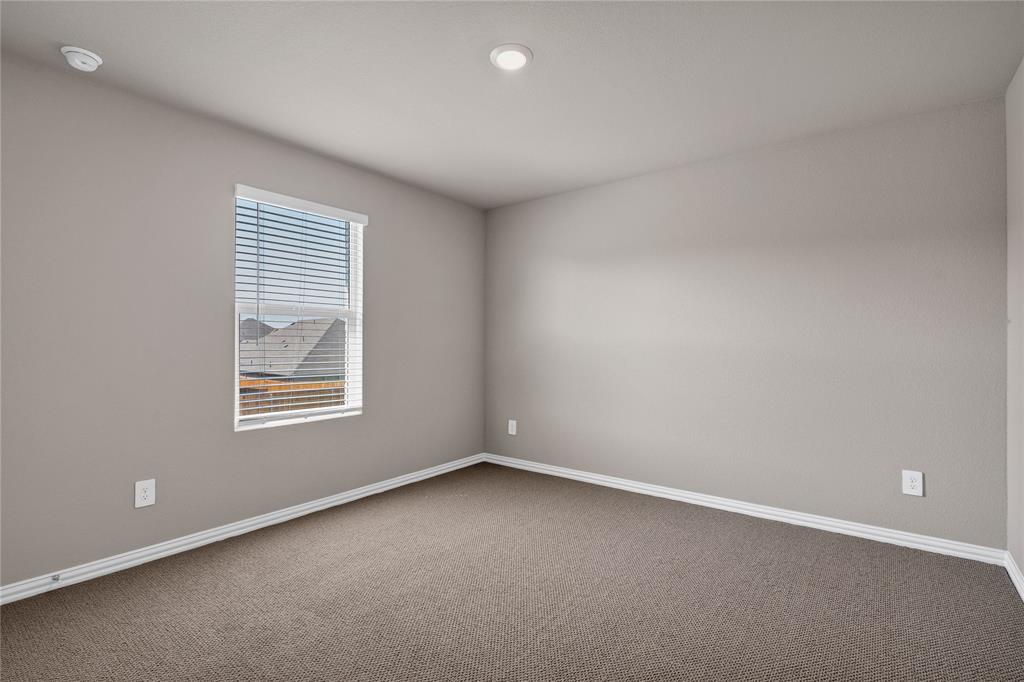 Simpsons Crossing - Residential Lease