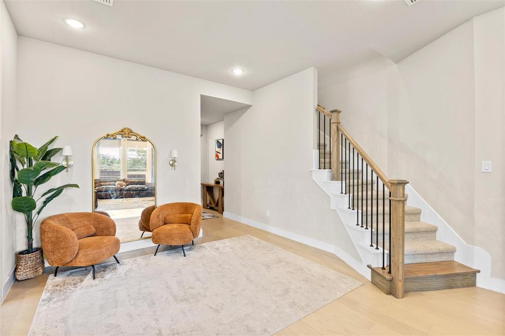 5839 Heatherwood Loop