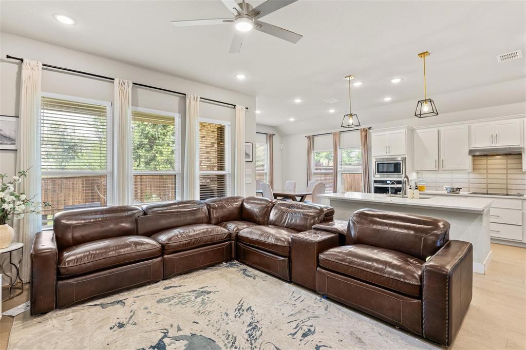 5839 Heatherwood Loop