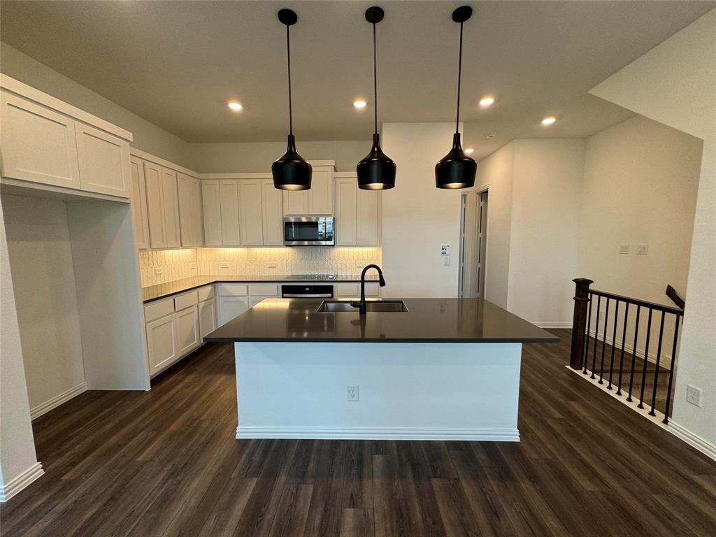 Minor Tenison Vlg - Residential Lease