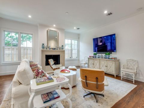 Tiny photo for 4229 Normandy Avenue, University Park, TX 75205 (MLS # 21194841)