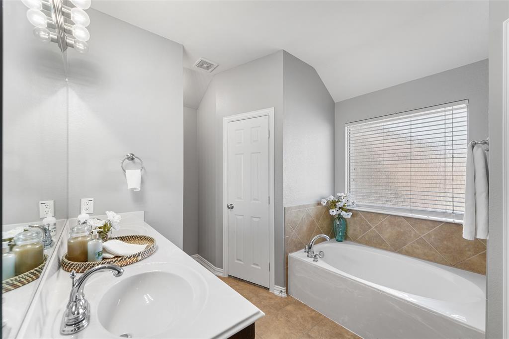 Chisholm Crossing Ph 3 - Residential