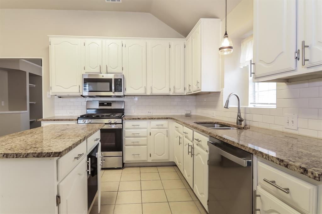 Plantation Resort Ph Ii-B The - Residential Lease