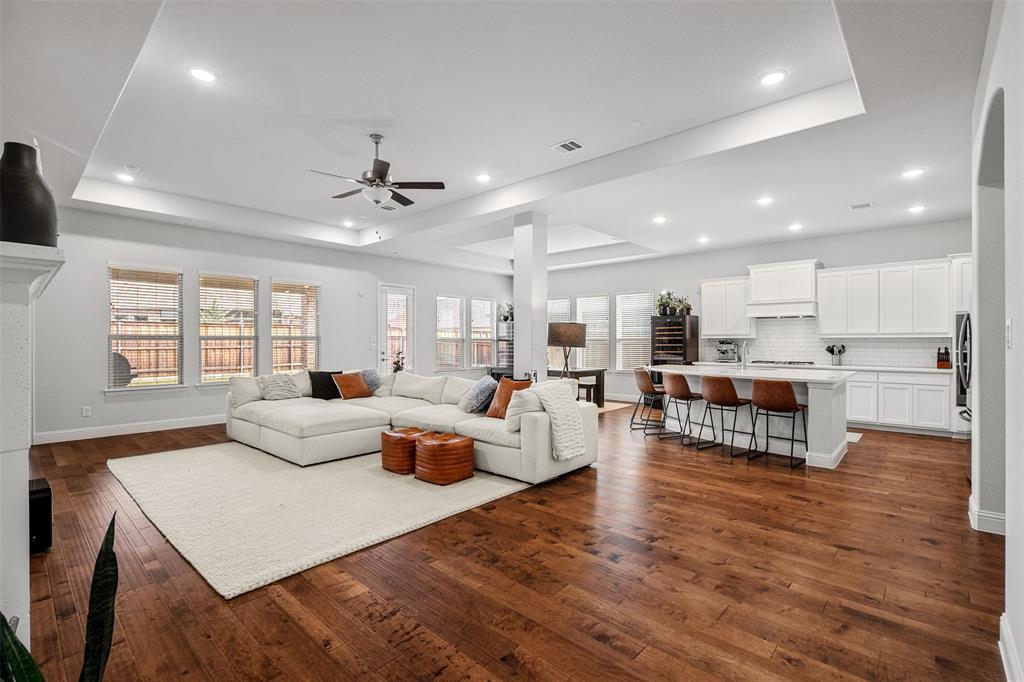 2705 Cumberland
