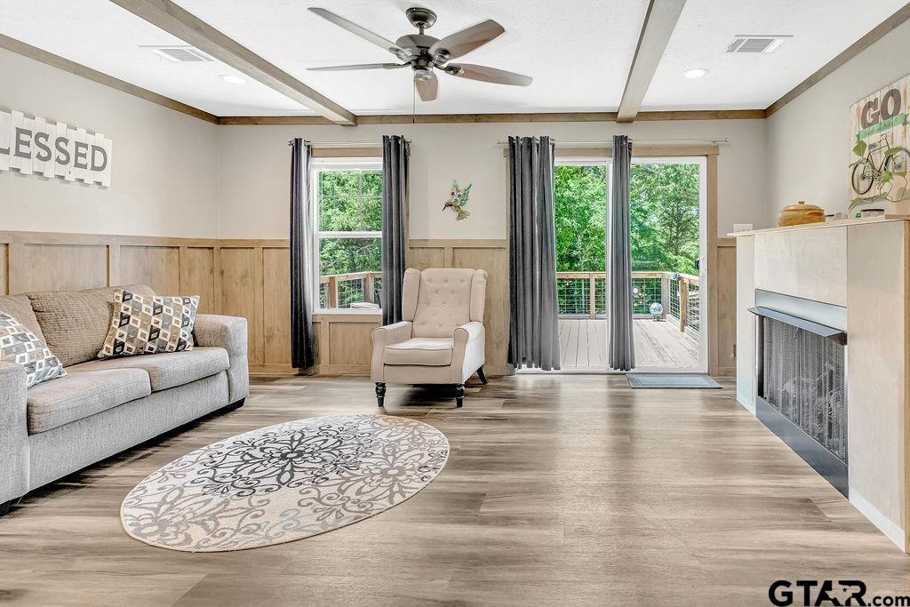 A100337-A0337 J Ellis - Residential