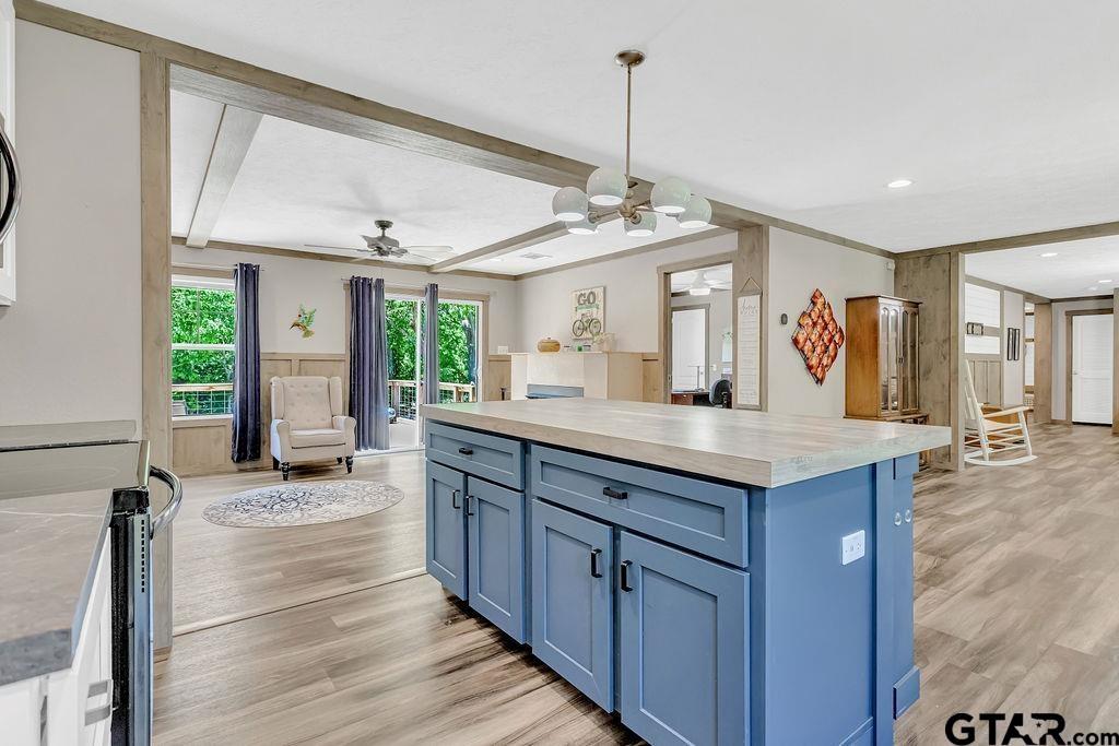 A100337-A0337 J Ellis - Residential