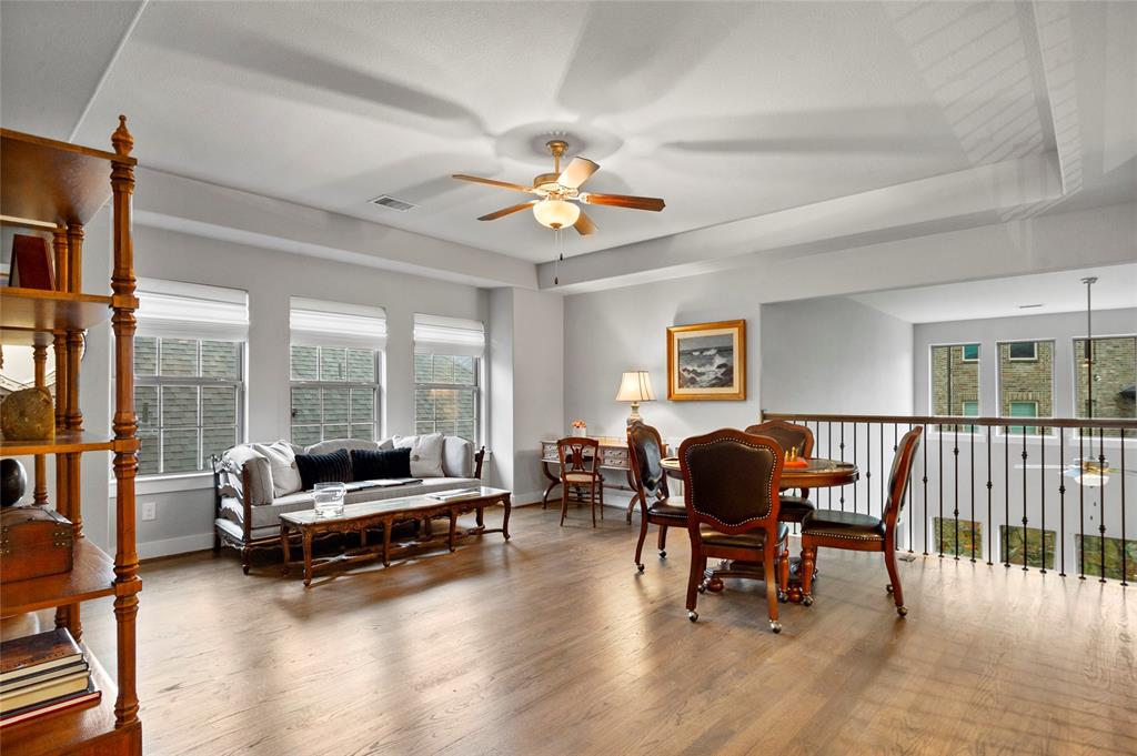 Castle Hills - Ph - Residential