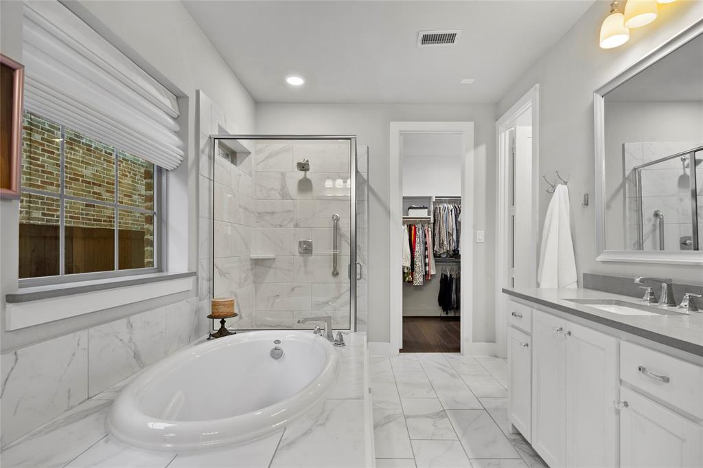 Castle Hills - Ph - Residential