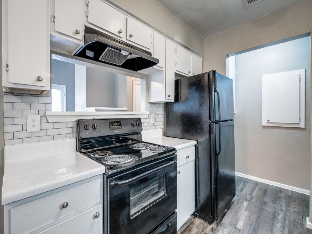 Parkside Condos - Residential