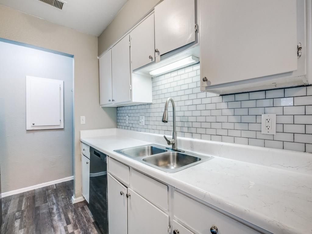 Parkside Condos - Residential