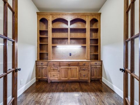 Tiny photo for 4001 Oxbow Drive, McKinney, TX 75072 (MLS # 21098936)