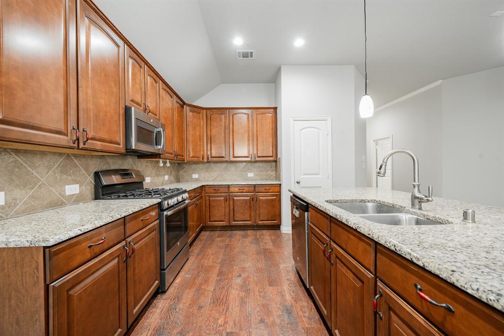 5104 Grove Cove Drive