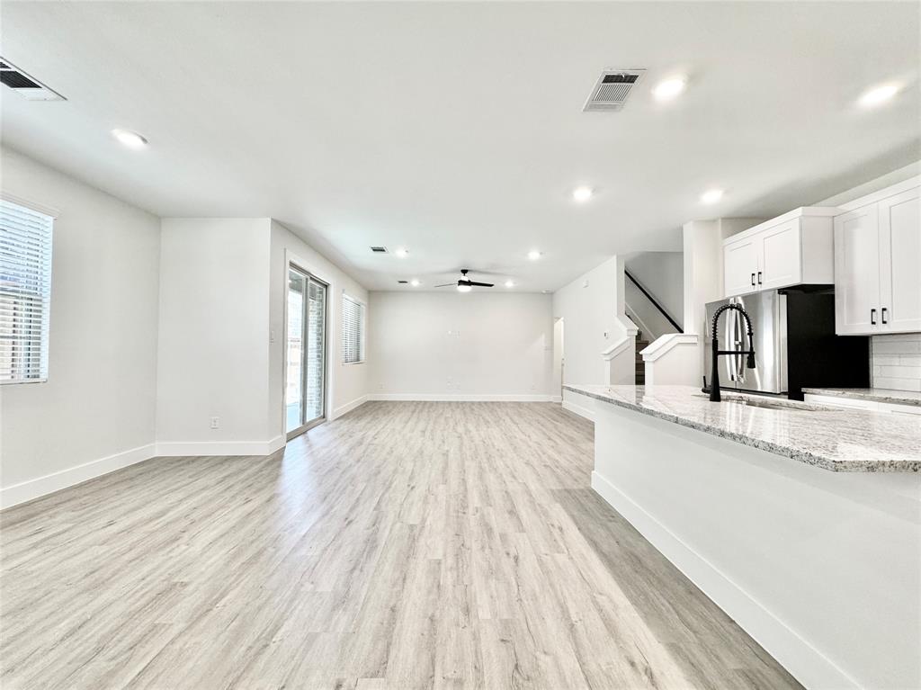 BB LIVING AT THE TRIBUTE - Residential Lease