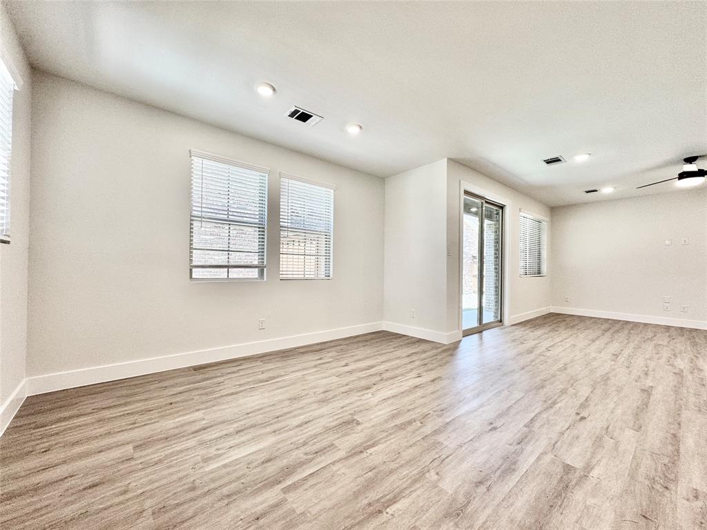 BB LIVING AT THE TRIBUTE - Residential Lease