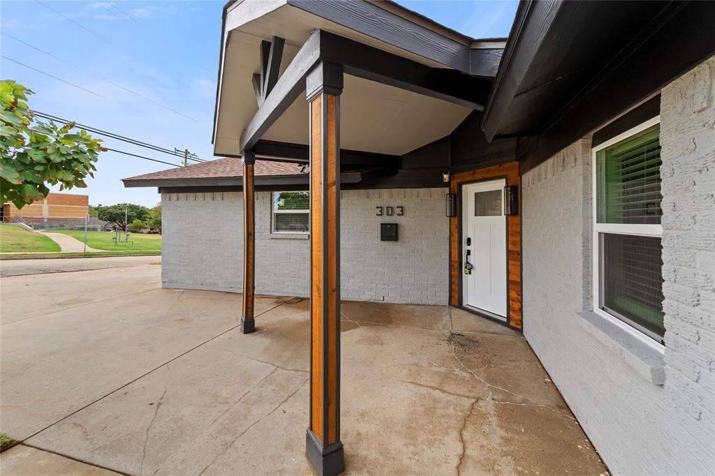 303 Saffron Circle