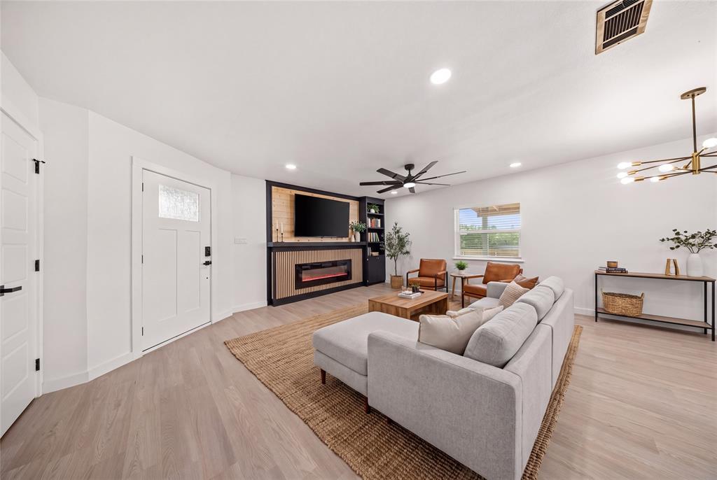 303 Saffron Circle