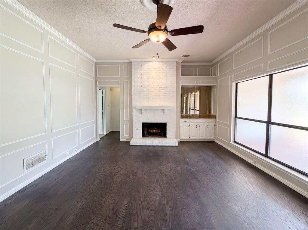 6712 Coach House Lane