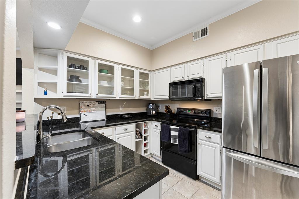 Barrington Oaks At Turtle Creek - Residential