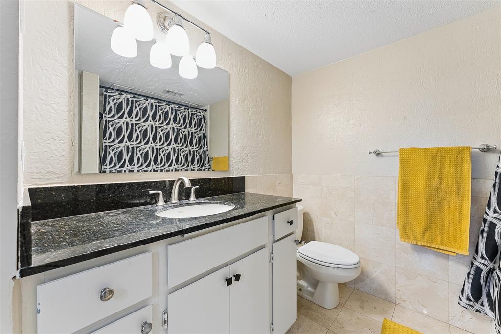 Barrington Oaks At Turtle Creek - Residential