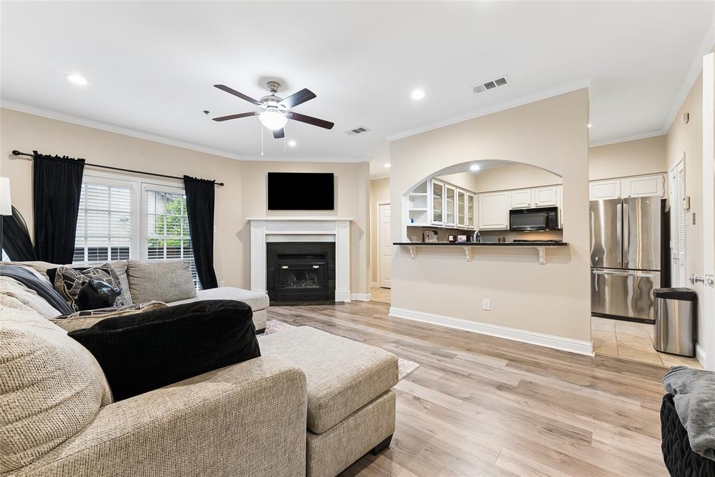 Barrington Oaks At Turtle Creek - Residential