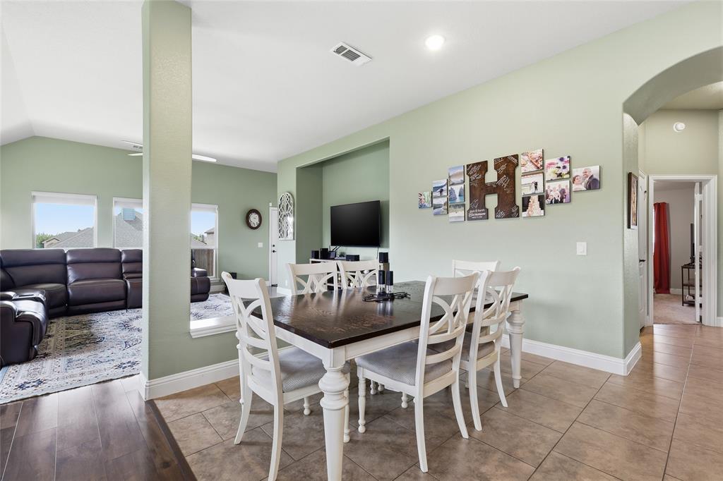 OAK VALLEY ESTATES - Residential