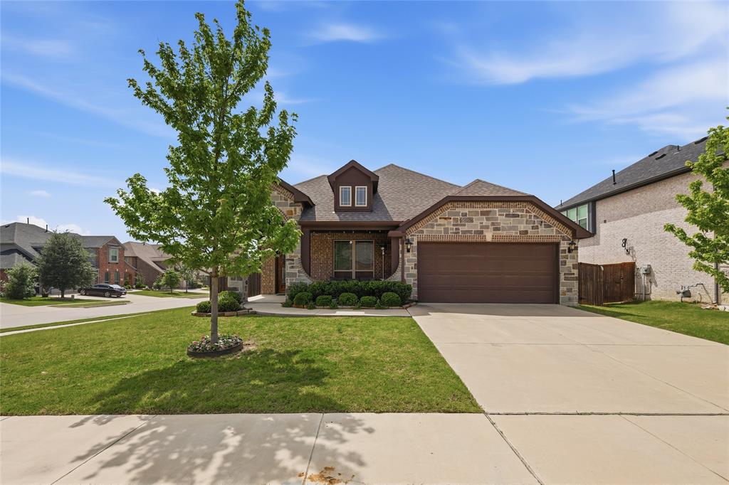OAK VALLEY ESTATES - Residential