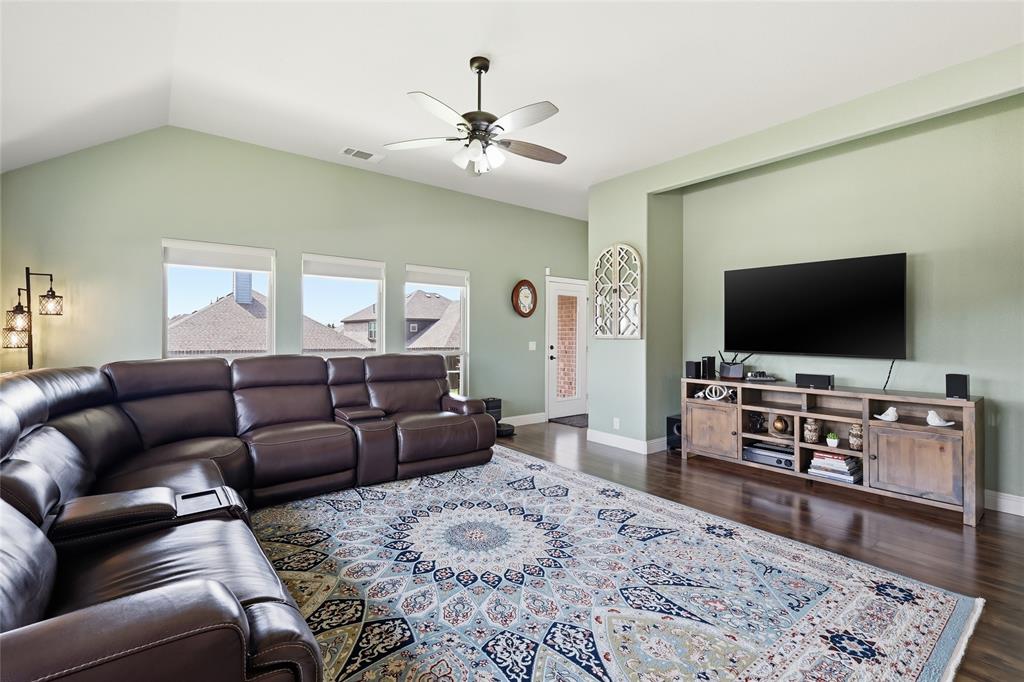 OAK VALLEY ESTATES - Residential