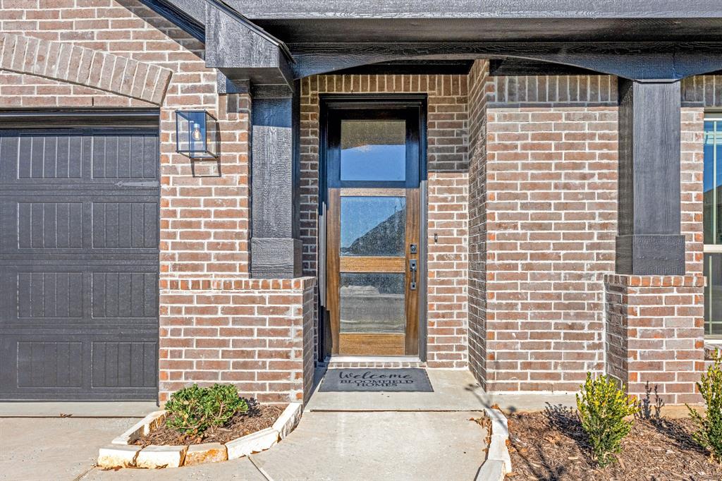 1028 River Oaks Drive