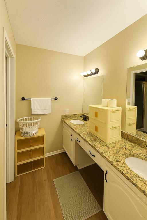 Cross Creek 4 - Residential Lease