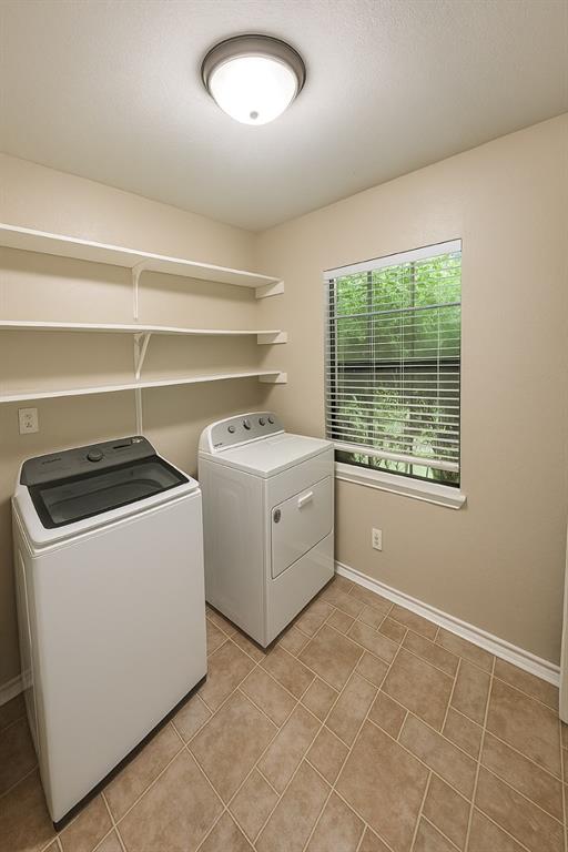 Cross Creek 4 - Residential Lease