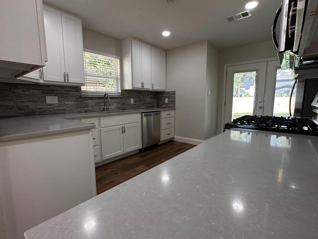 Hollow Brook - Residential Lease